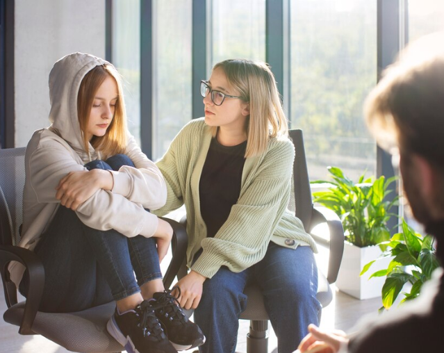 How Outpatient Rehab Works | Therapies, Structure & Support